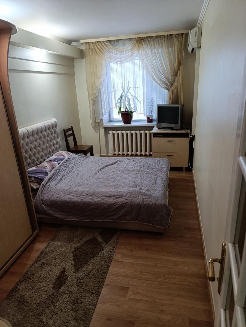 Apartment on Privokzalnaya 2/1 Vinnitsya Dış mekan fotoğraf