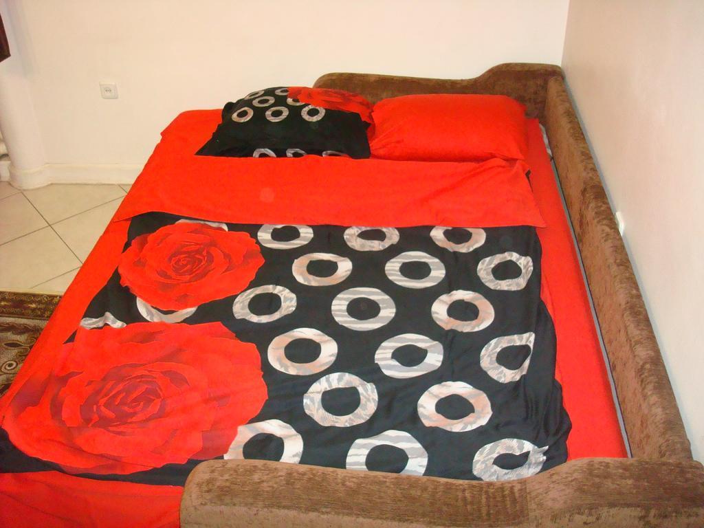 Apartment on Privokzalnaya 2/1 Vinnitsya Dış mekan fotoğraf
