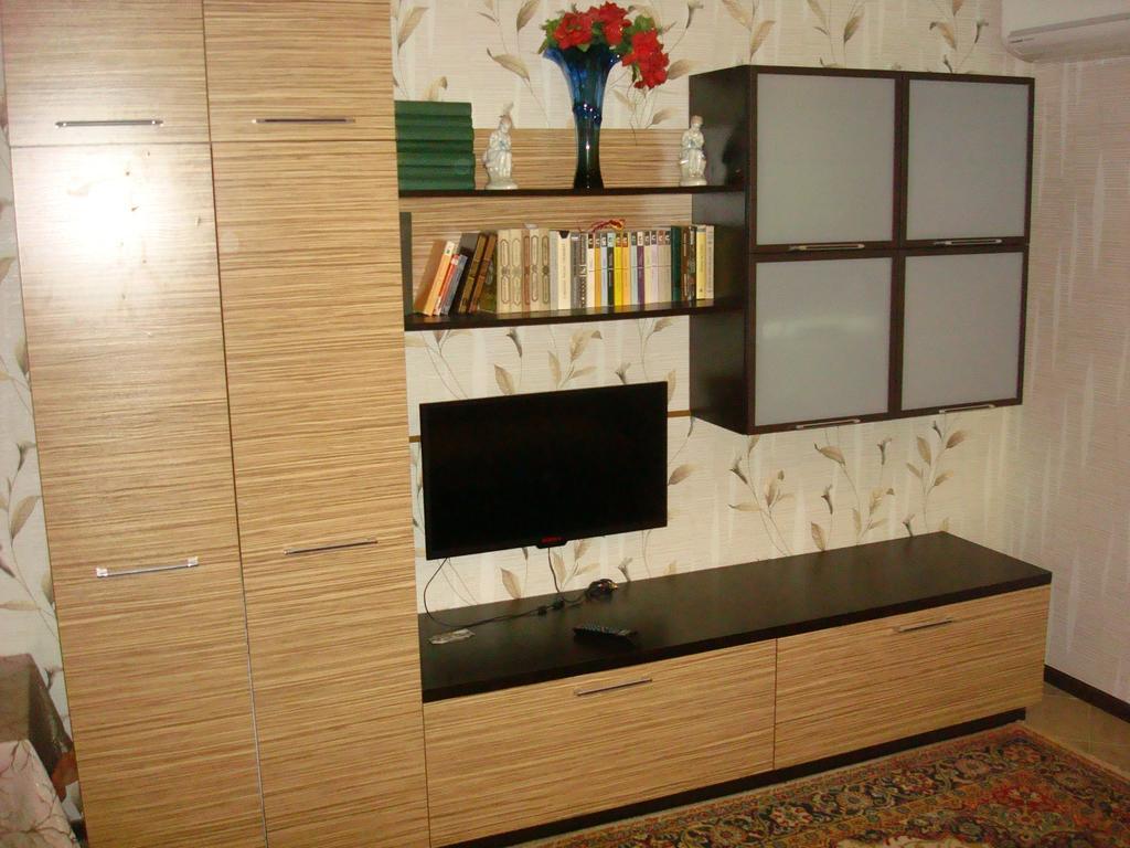 Apartment on Privokzalnaya 2/1 Vinnitsya Dış mekan fotoğraf