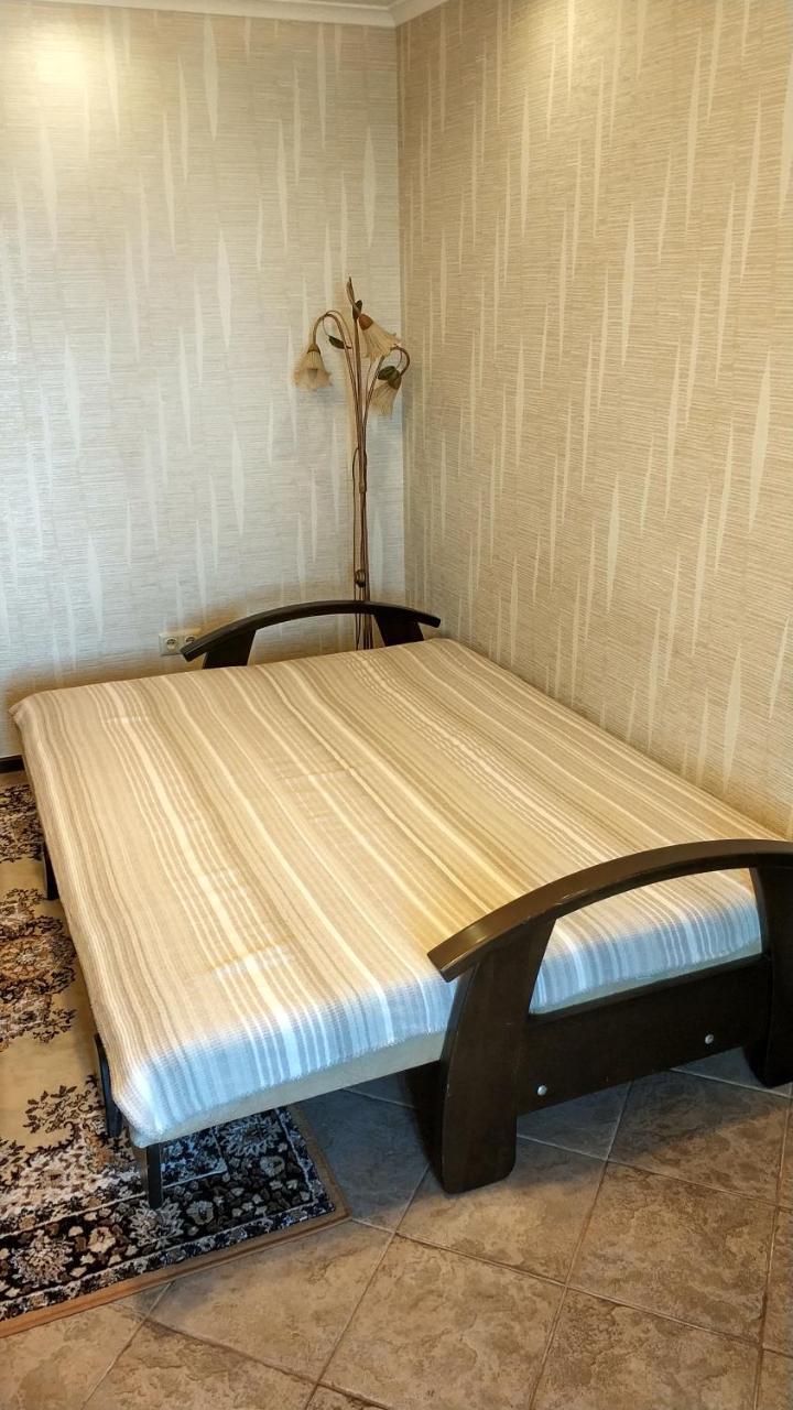 Apartment on Privokzalnaya 2/1 Vinnitsya Dış mekan fotoğraf
